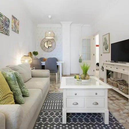 By The Sea Apartamento *